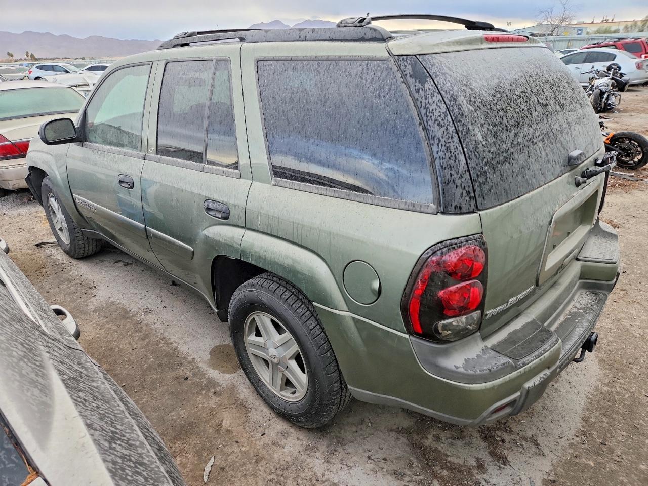 2003 CHEVROLET TRAILBLAZER photo 2