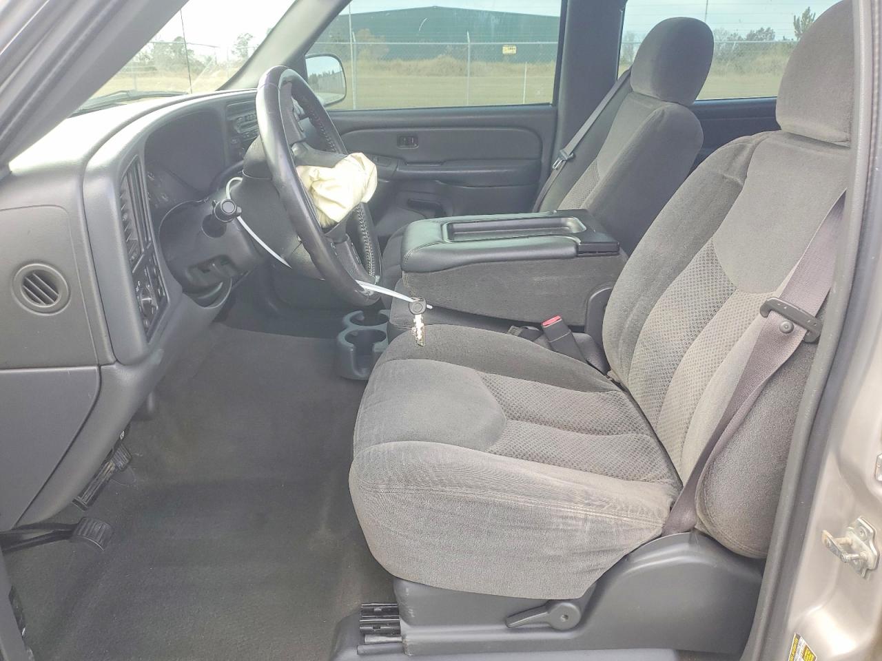 2005 CHEVROLET SILVERADO C1500 photo 7