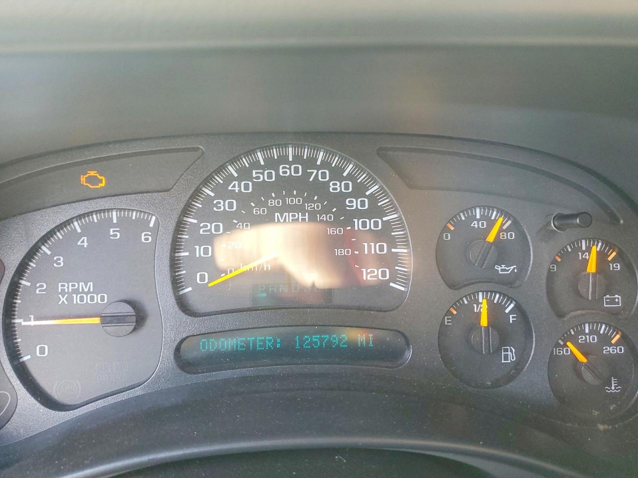 2005 CHEVROLET SILVERADO C1500 photo 9