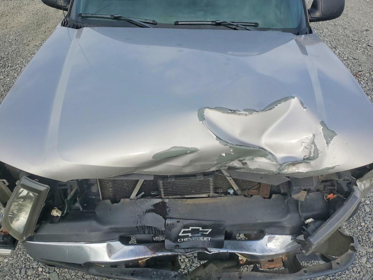 2005 CHEVROLET SILVERADO C1500 photo 11