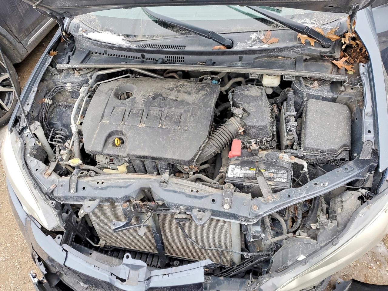 2014 TOYOTA COROLLA L photo 11