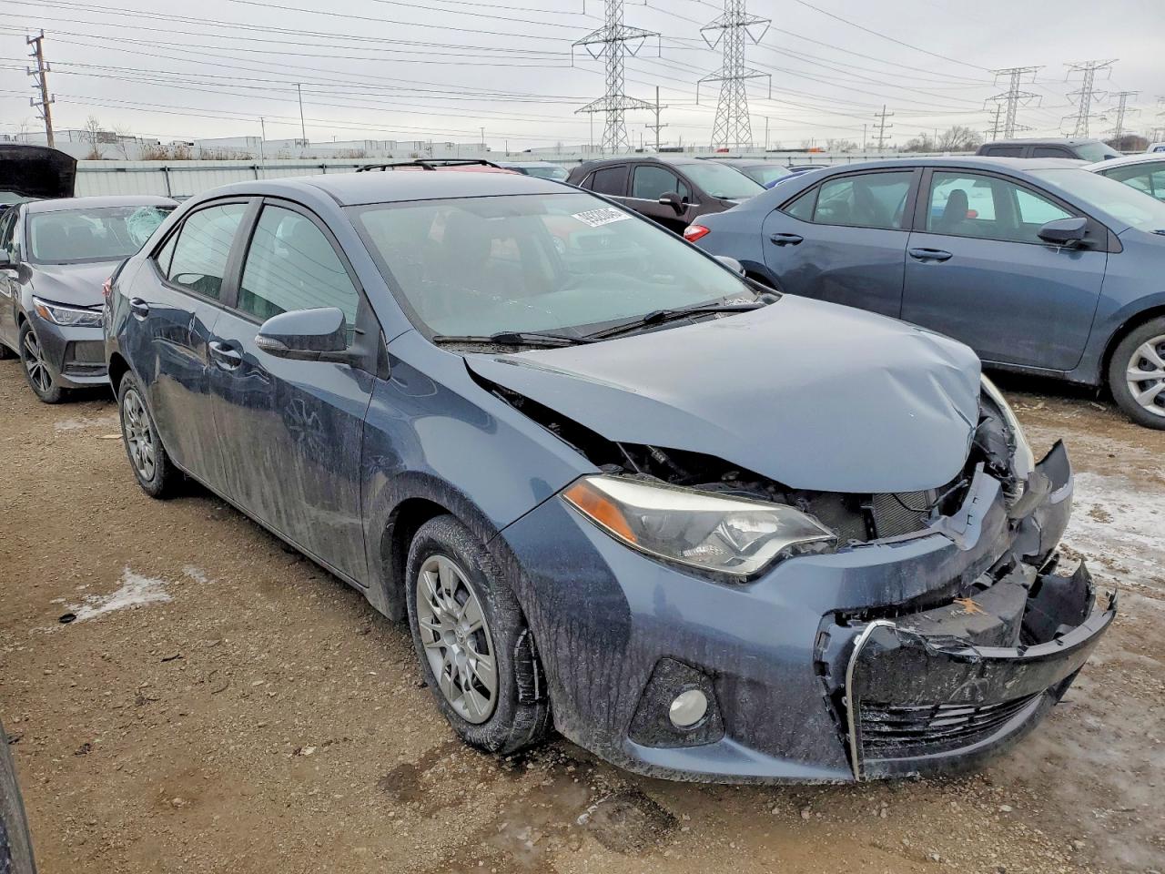 2014 TOYOTA COROLLA L photo 4