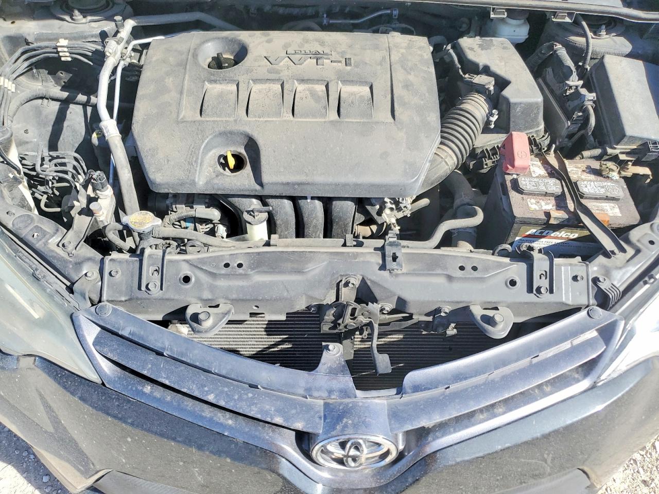 2014 TOYOTA COROLLA LE photo 11