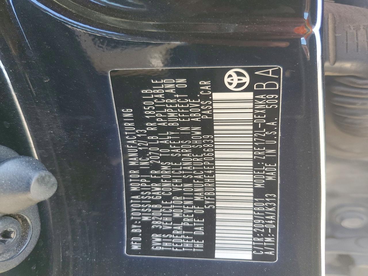 2014 TOYOTA COROLLA LE photo 12