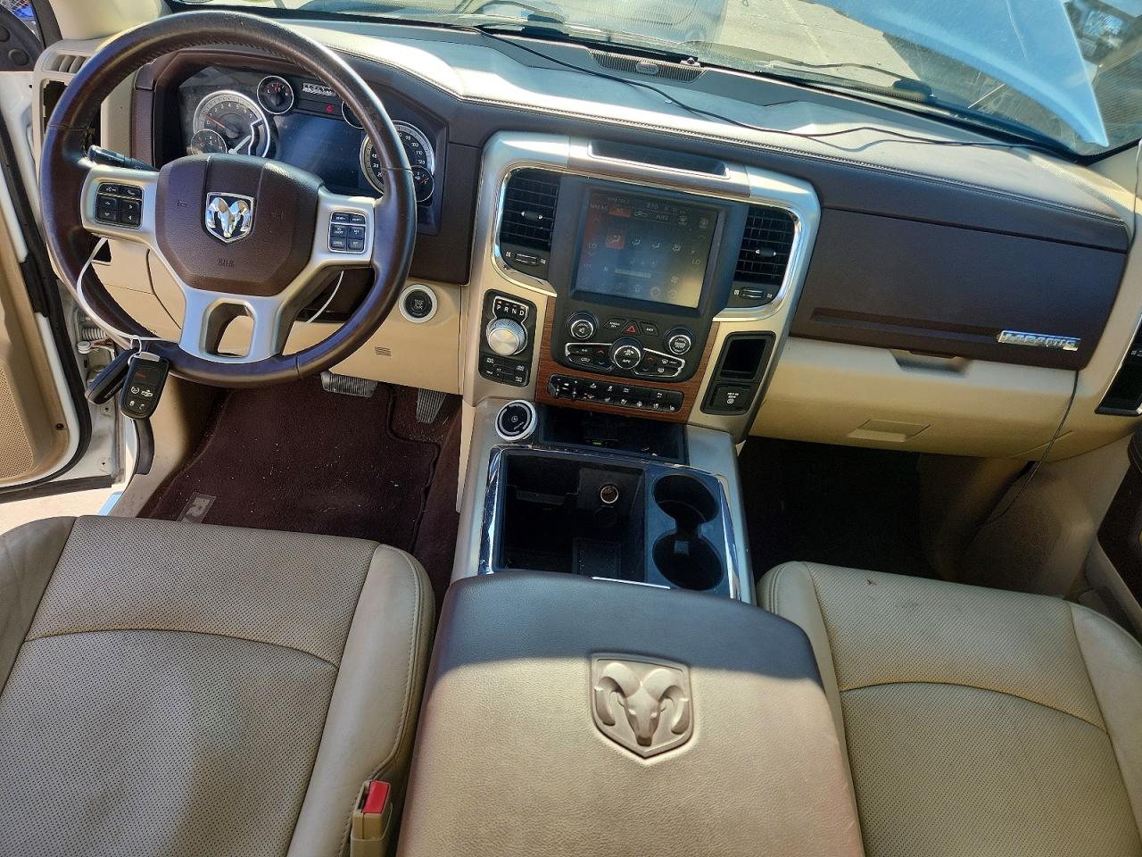 2013 RAM 1500 LARAMIE photo 8