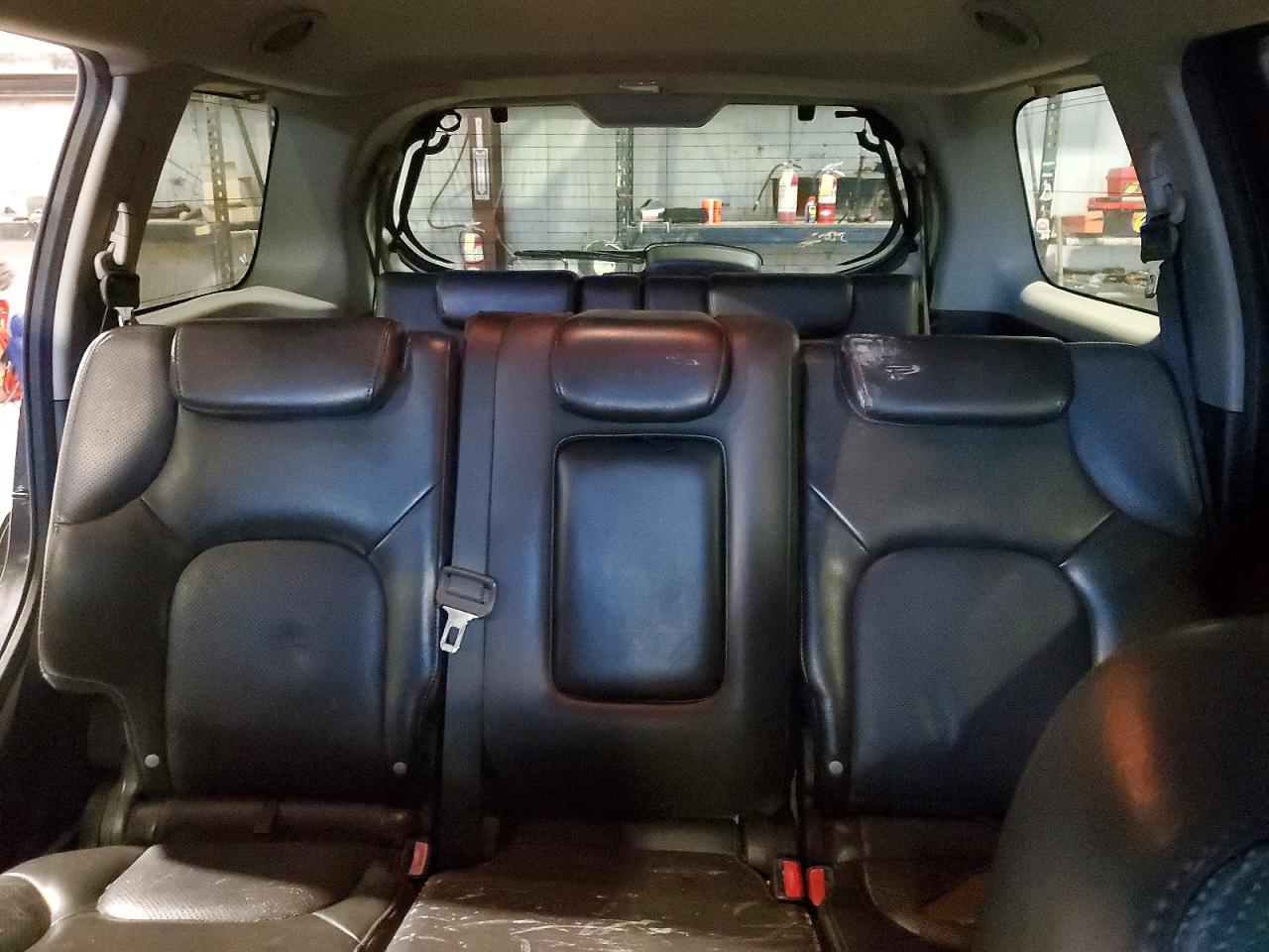 2011 NISSAN PATHFINDER S photo 19