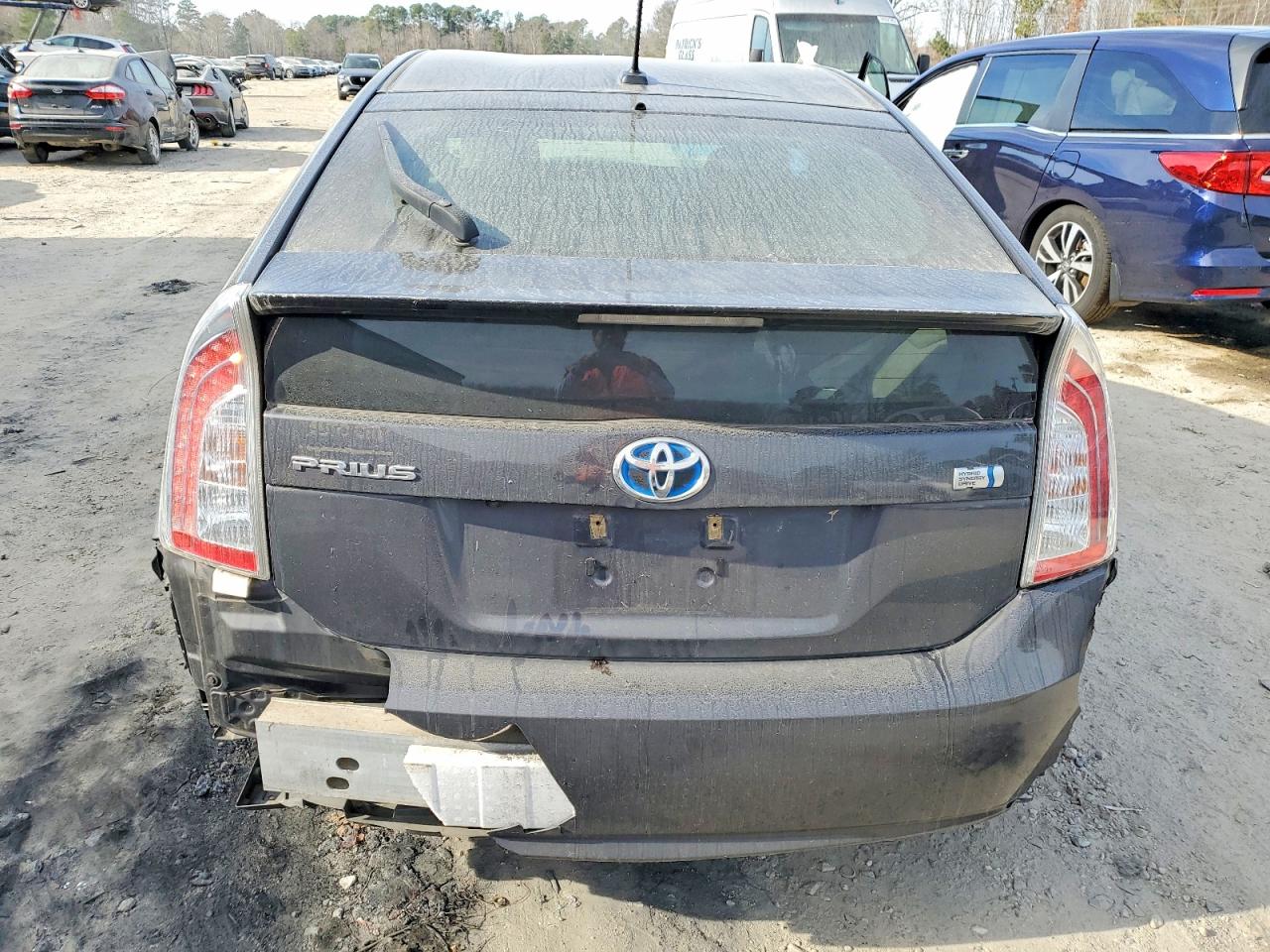 2013 TOYOTA PRIUS photo 16