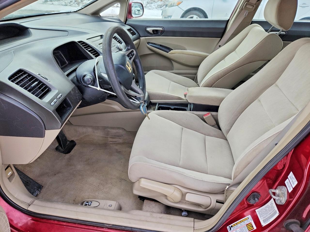 2010 HONDA CIVIC LX photo 7