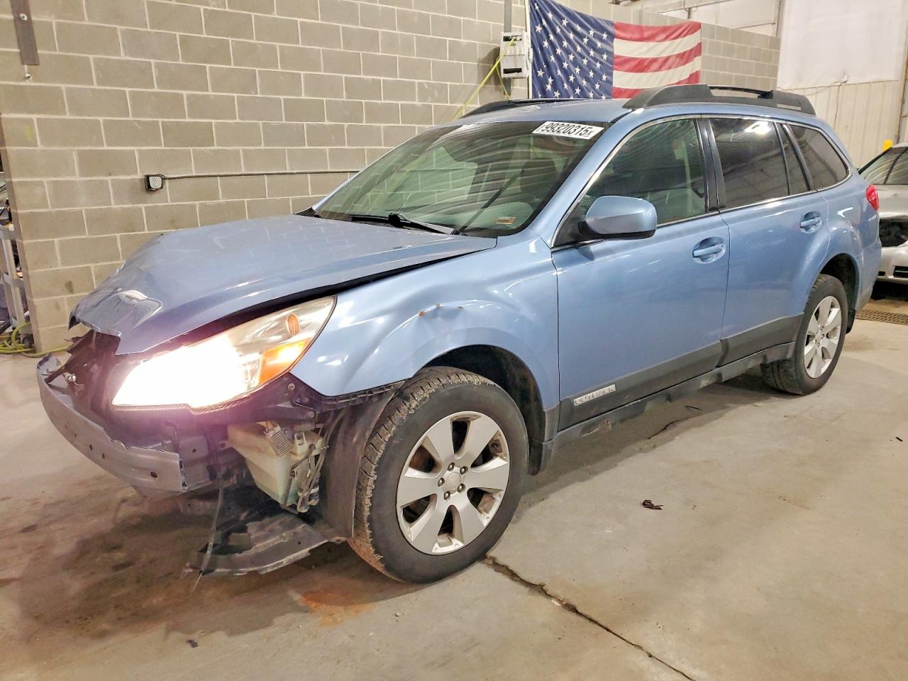 2011 SUBARU OUTBACK
