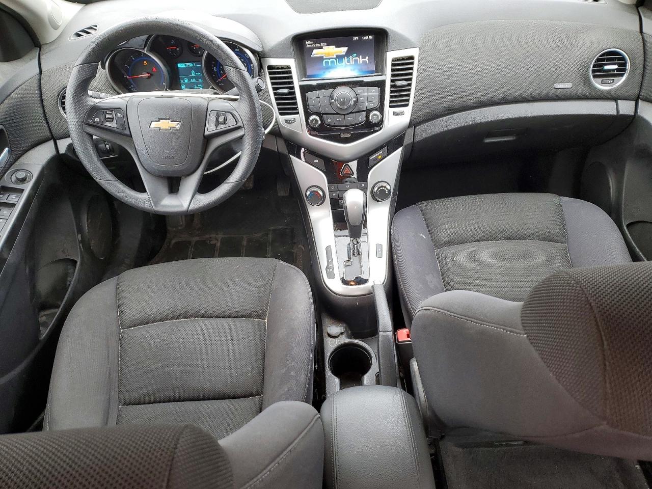 2016 CHEVROLET CRUZE LIMITED LT photo 8