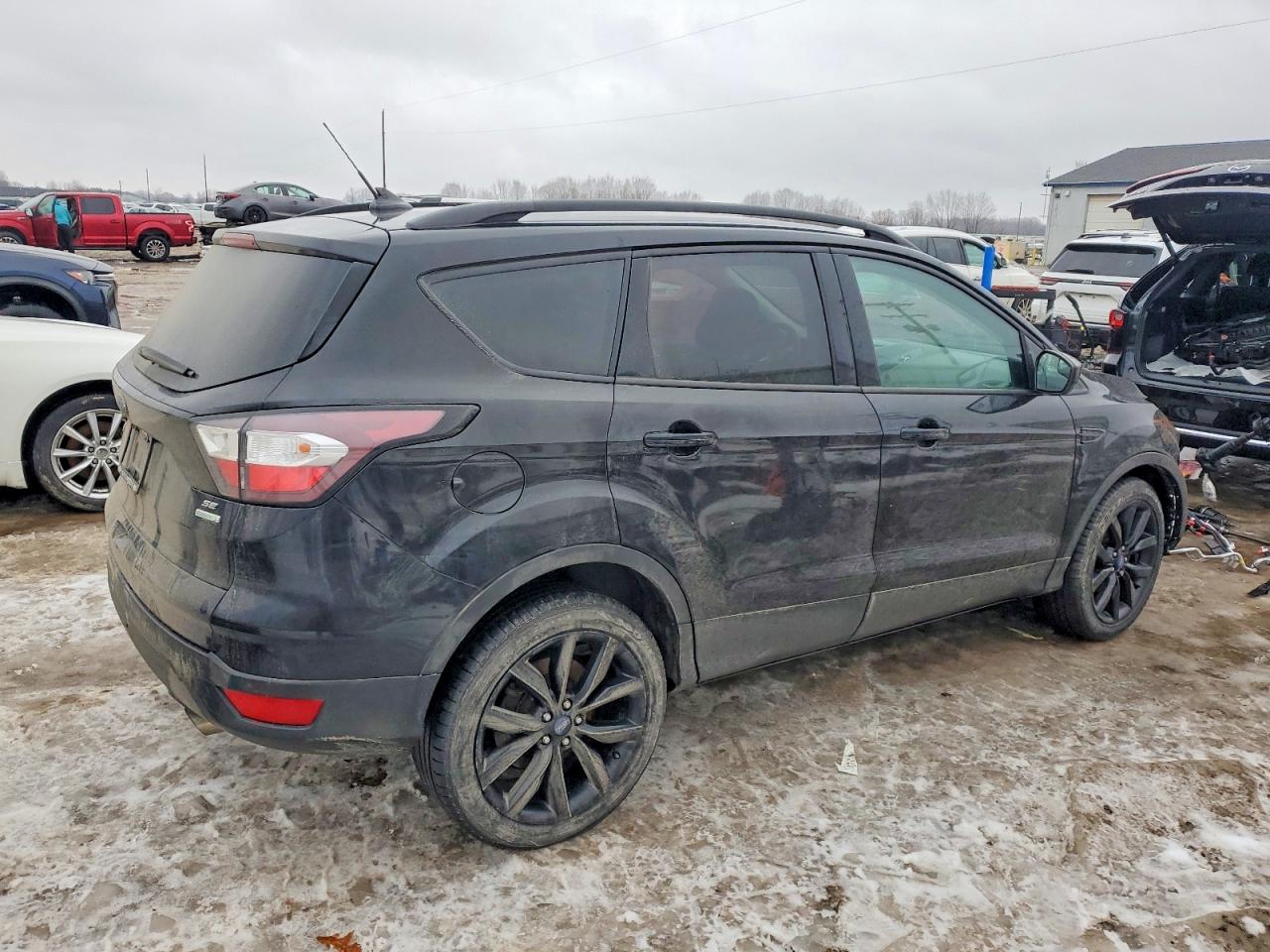 2018 FORD ESCAPE SE photo 3