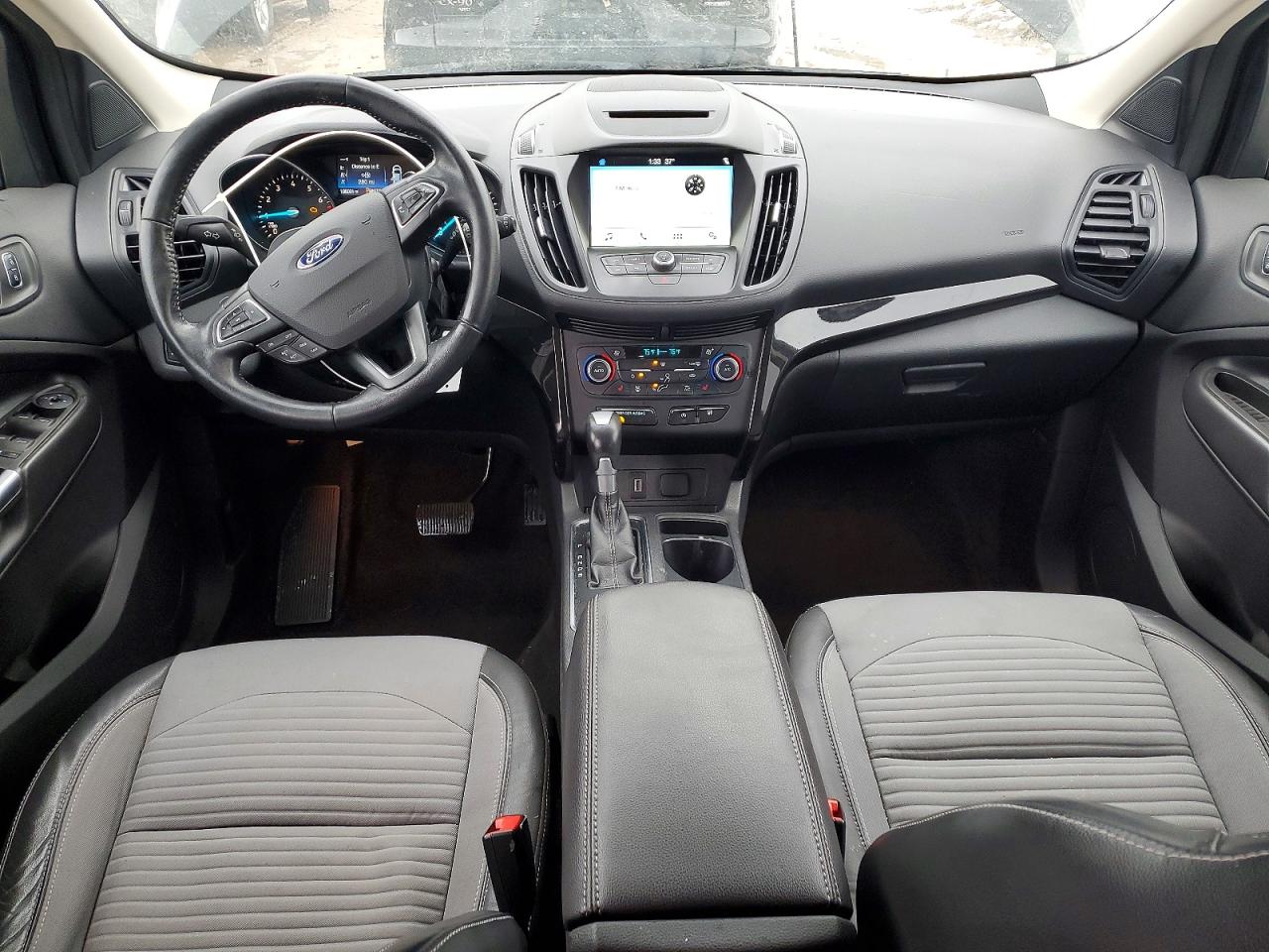 2018 FORD ESCAPE SE photo 8