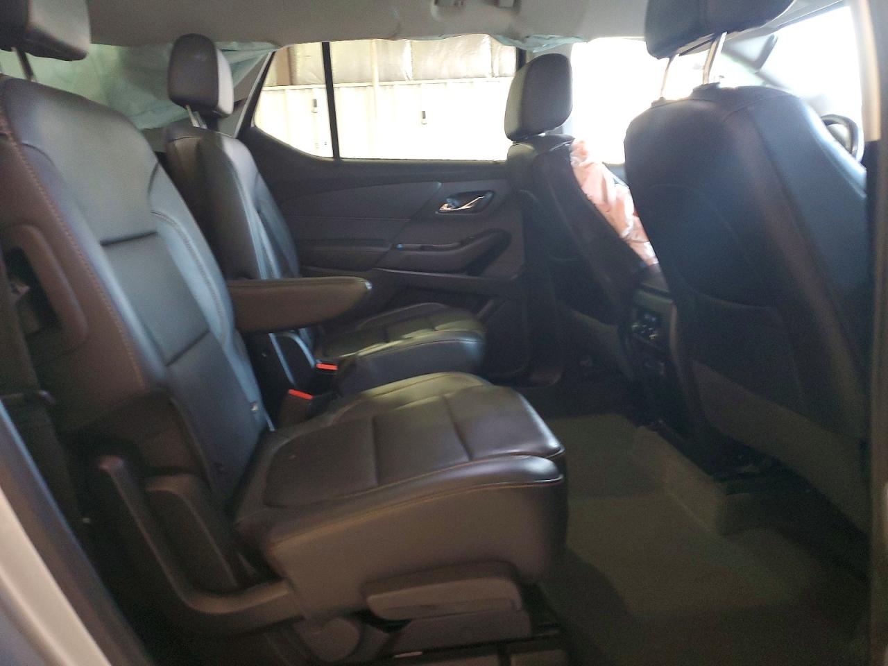 2020 CHEVROLET TRAVERSE PREMIER photo 11