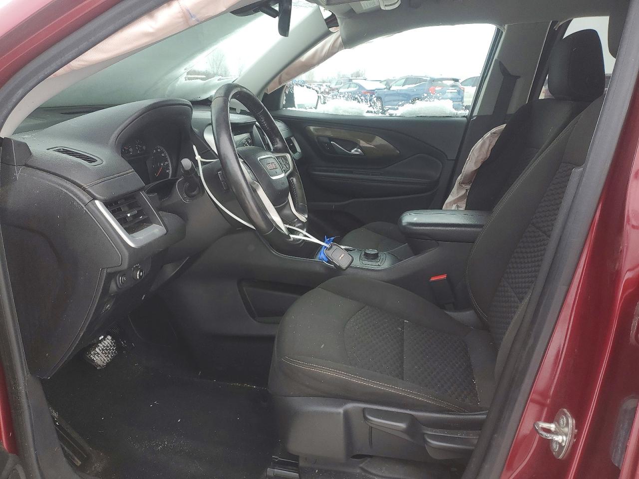 2018 GMC TERRAIN SLE photo 7