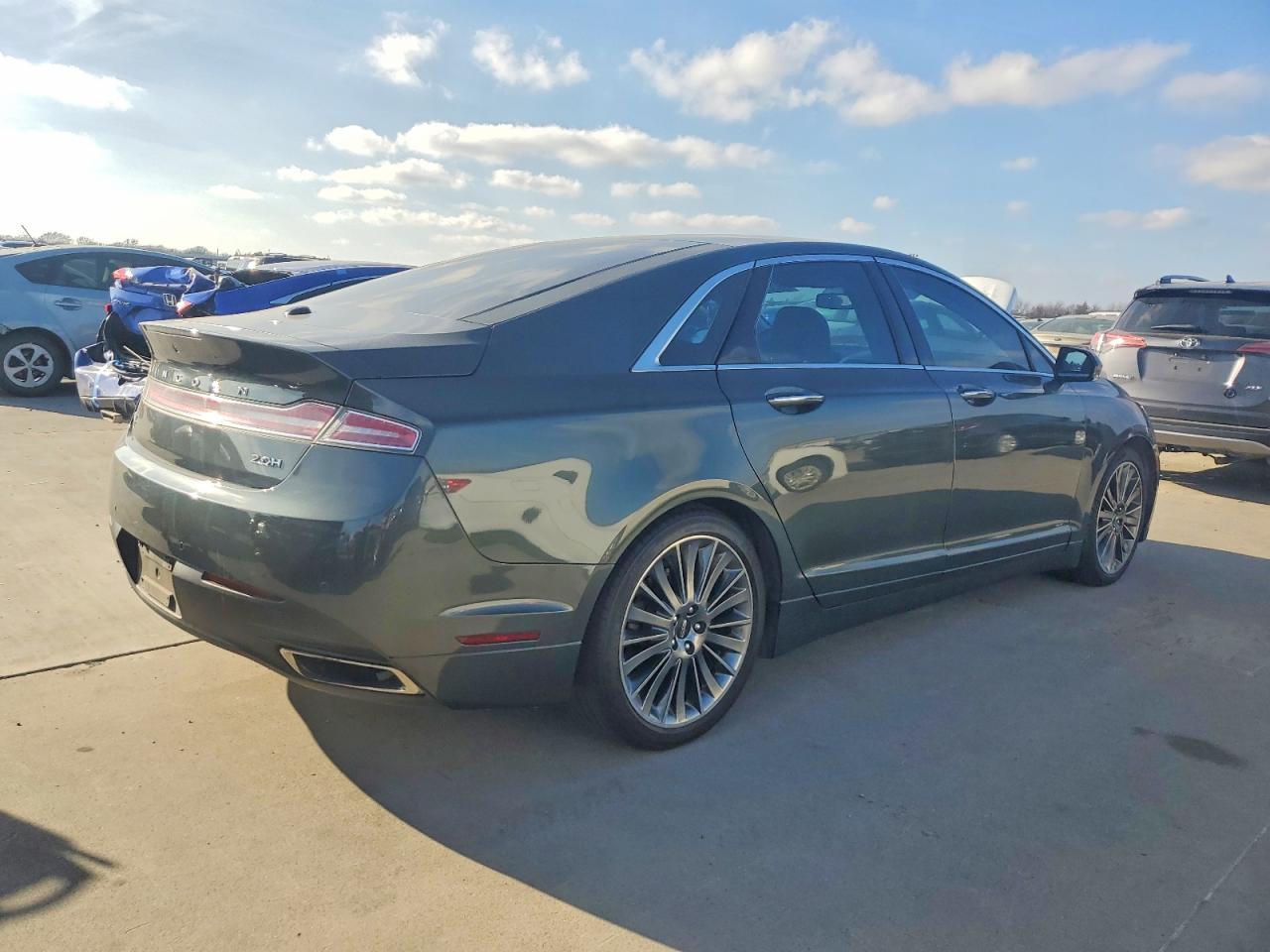 2015 LINCOLN MKZ HYBRID photo 3