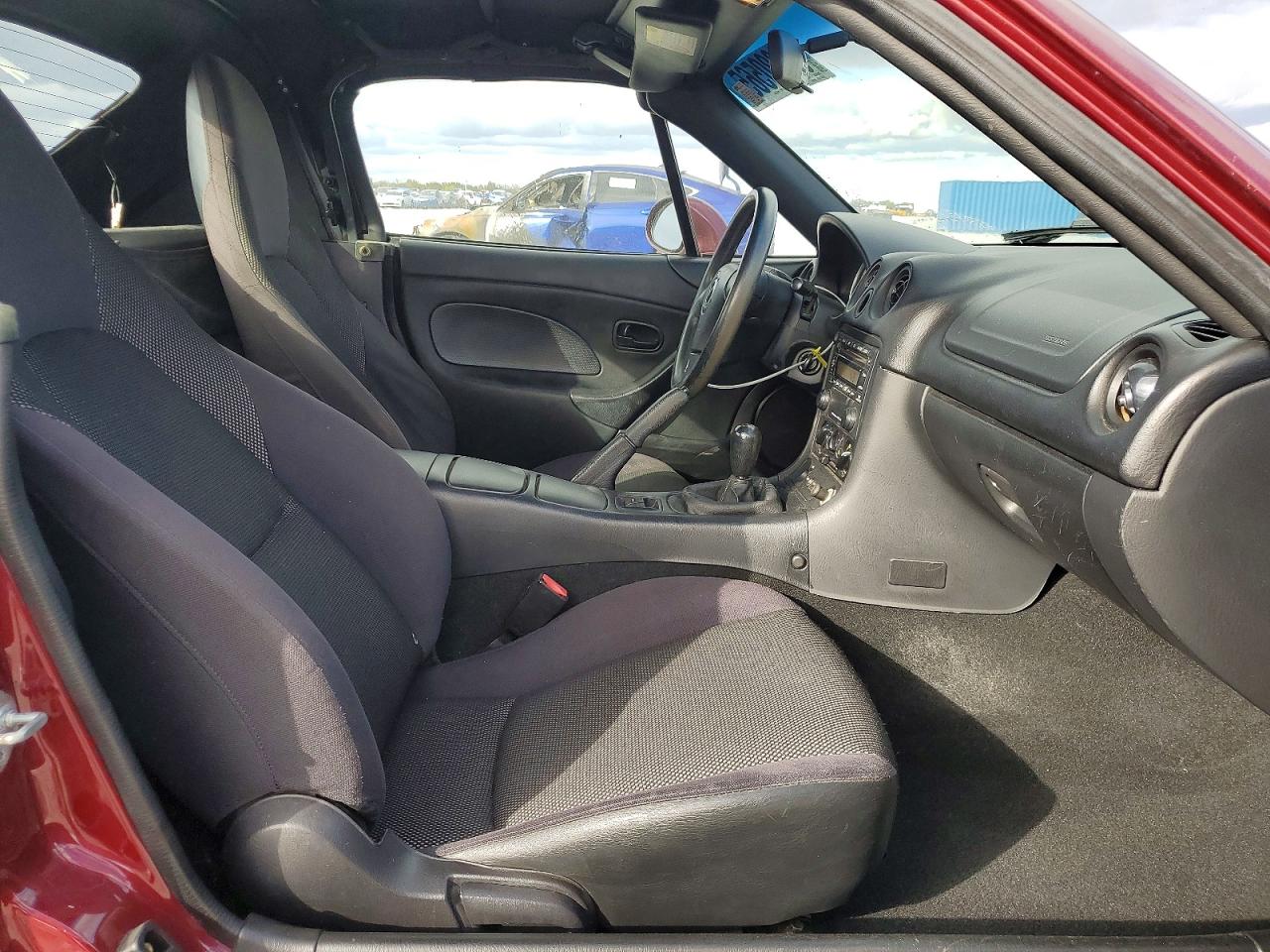 2003 MAZDA MX-5 MIATA BASE photo 10