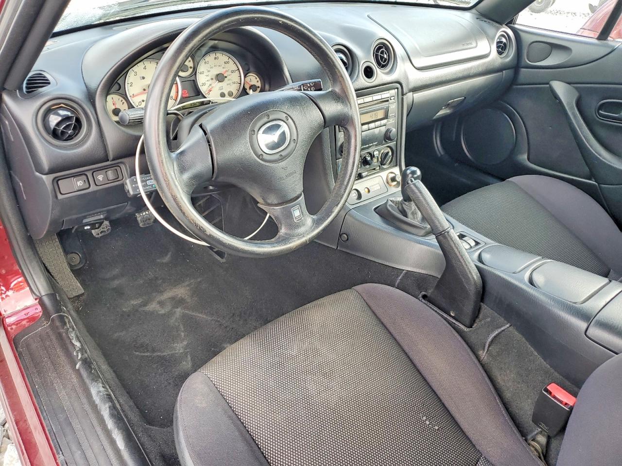 2003 MAZDA MX-5 MIATA BASE photo 8