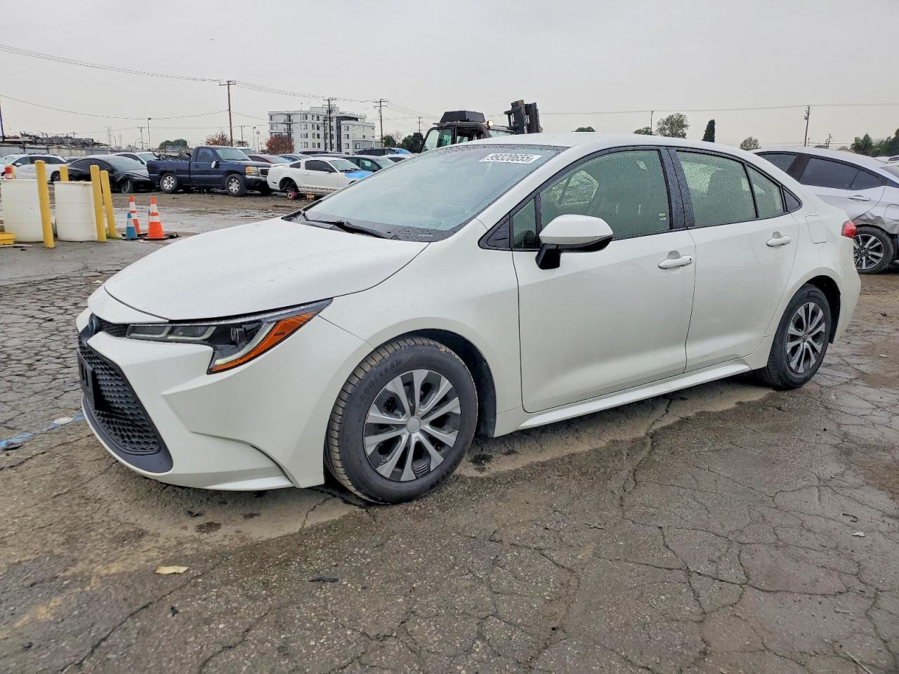 2021 TOYOTA COROLLA