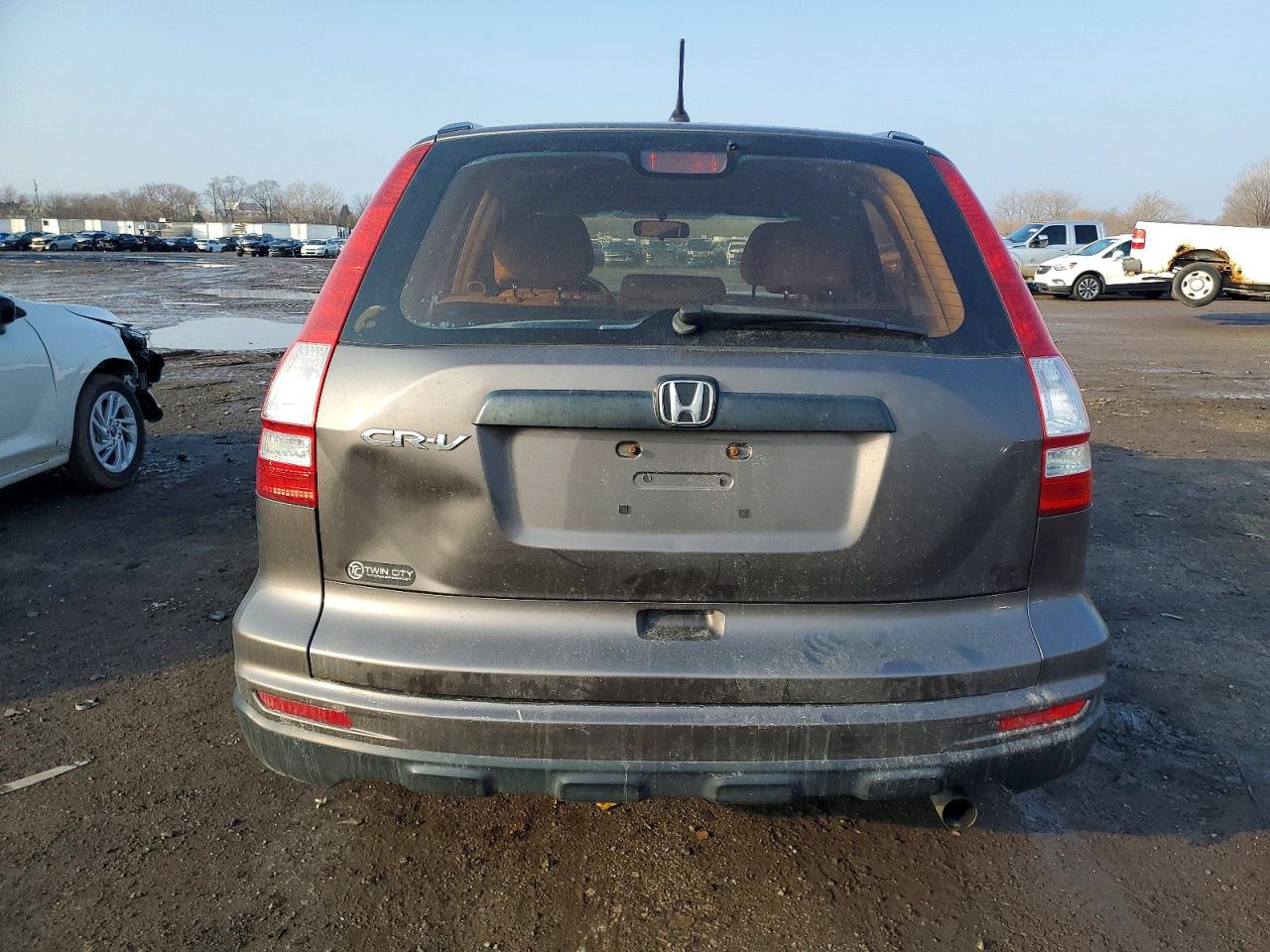 2010 HONDA CR-V LX photo 6