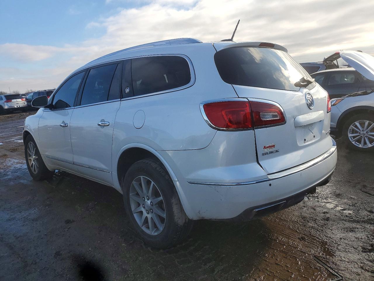 2016 BUICK ENCLAVE photo 2