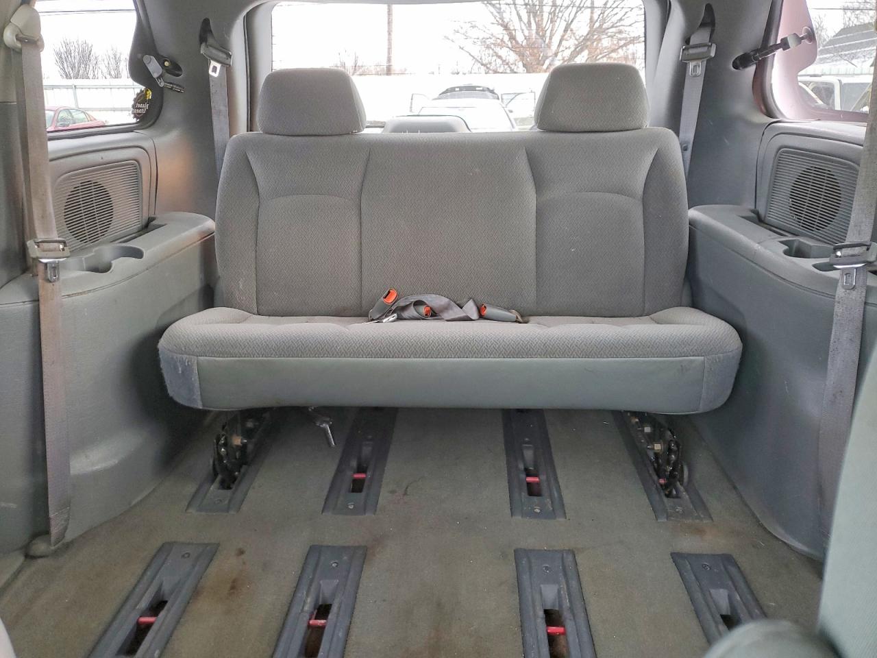 2006 CHRYSLER TOWN & COUNTRY photo 19