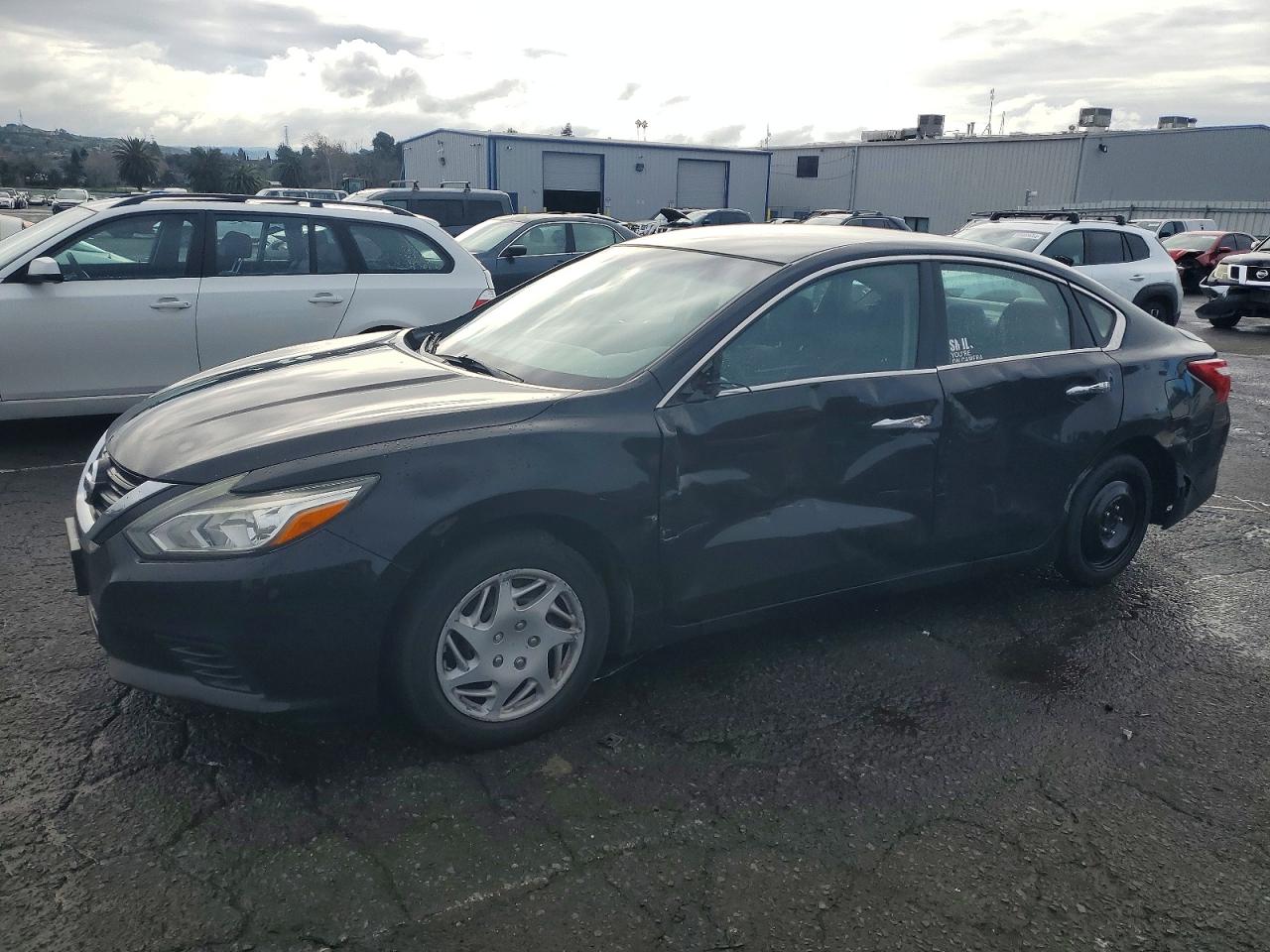 2017 NISSAN ALTIMA