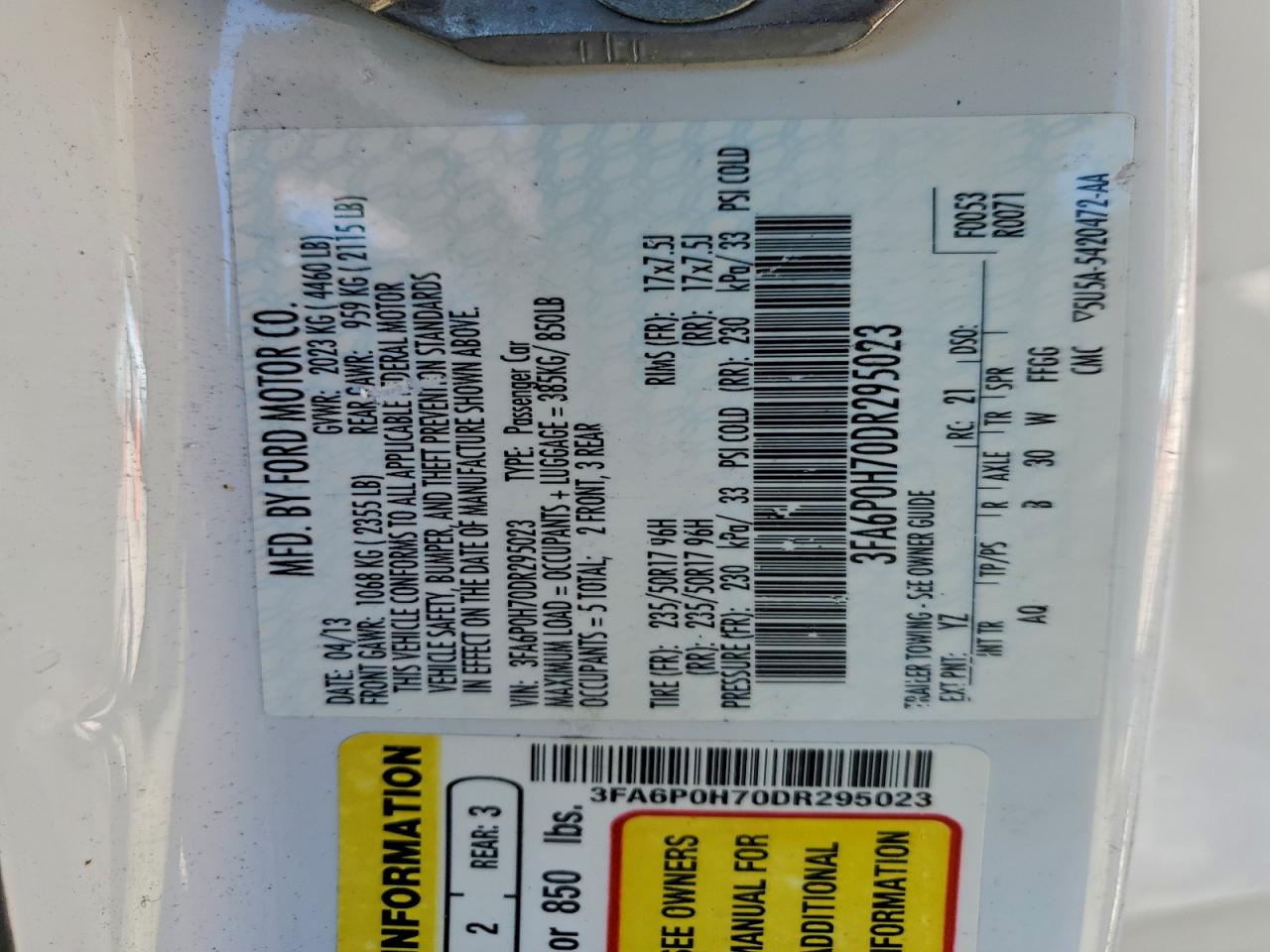 2013 FORD FUSION SE photo 23