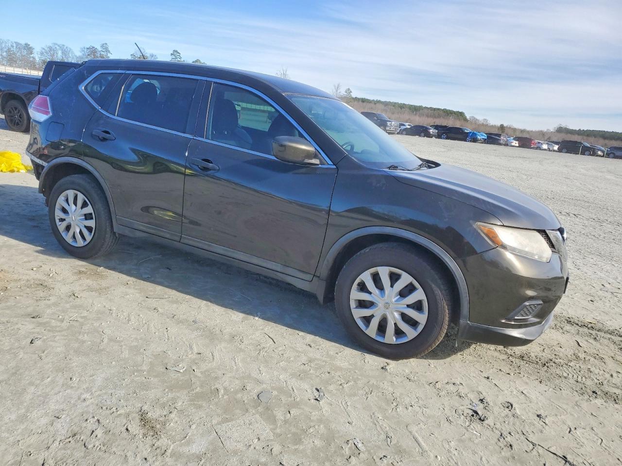 2016 NISSAN ROGUE S photo 4