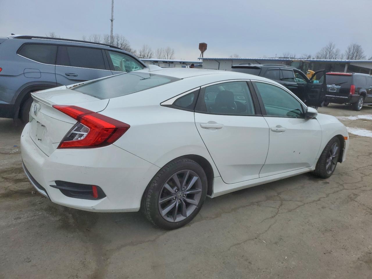 2020 HONDA CIVIC EX photo 3