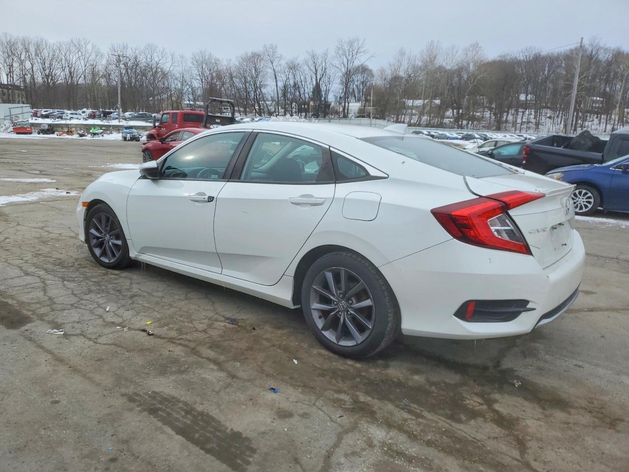 2020 HONDA CIVIC EX photo 2