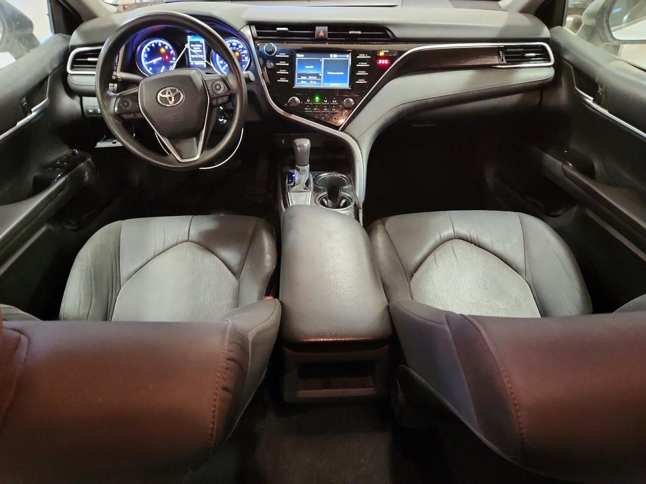 2018 TOYOTA CAMRY L photo 8