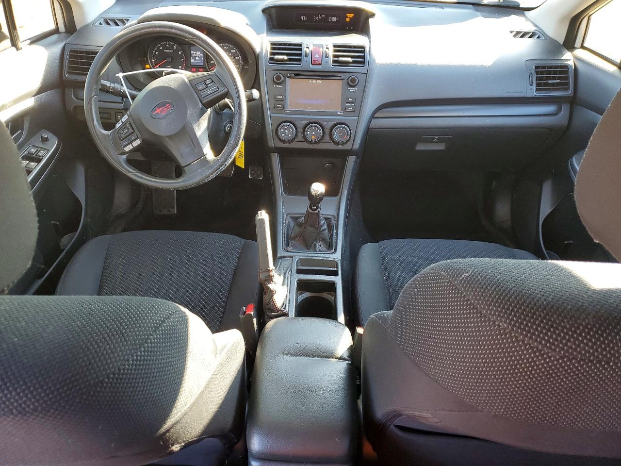 2015 SUBARU XV CROSSTREK photo 15