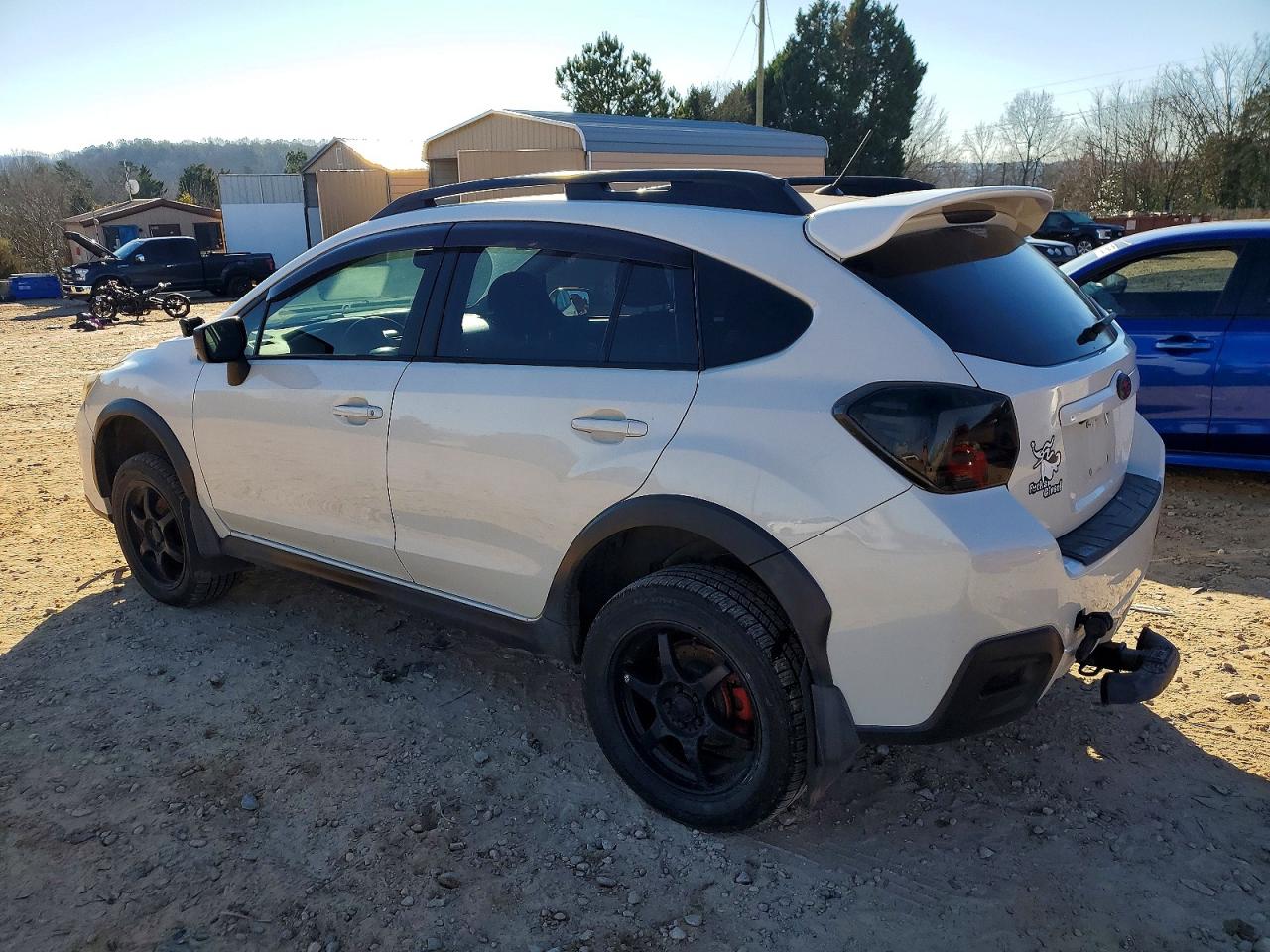 2015 SUBARU XV CROSSTREK photo 3