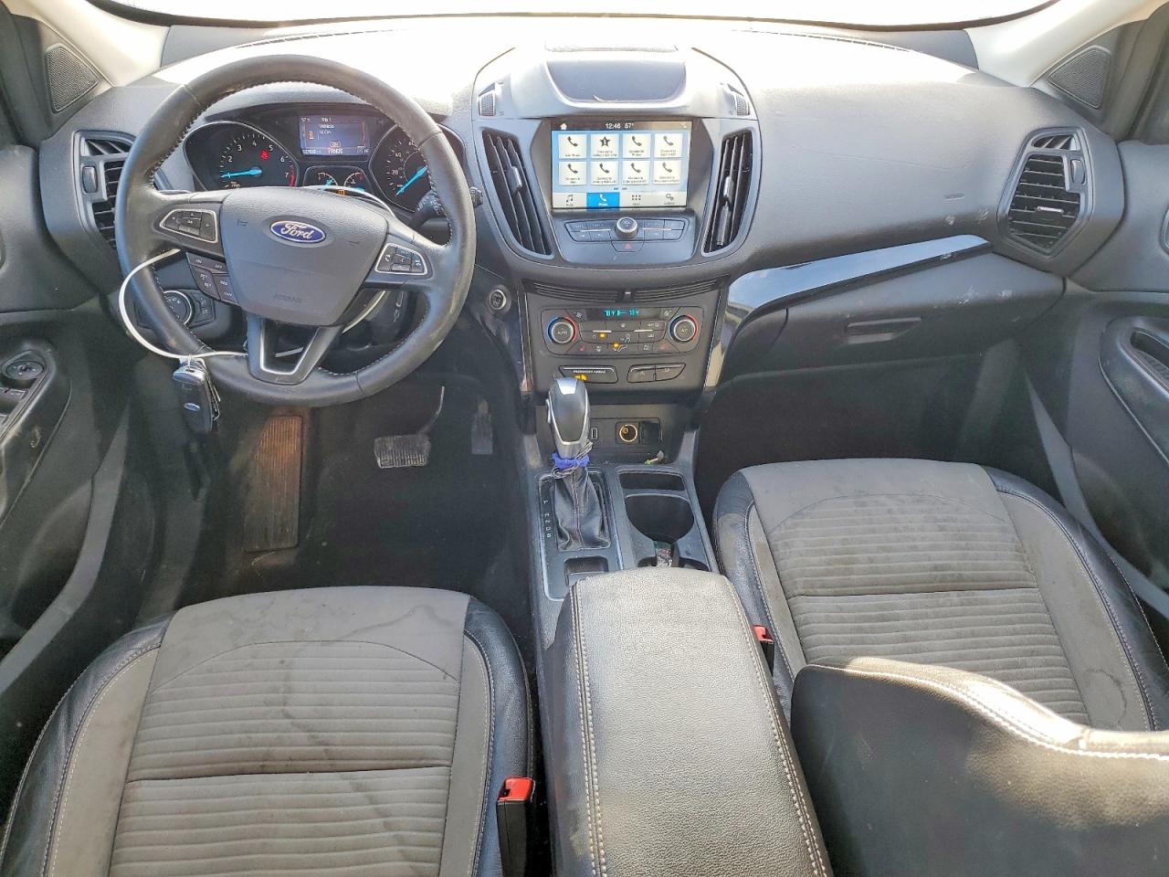 2019 FORD ESCAPE SE photo 8