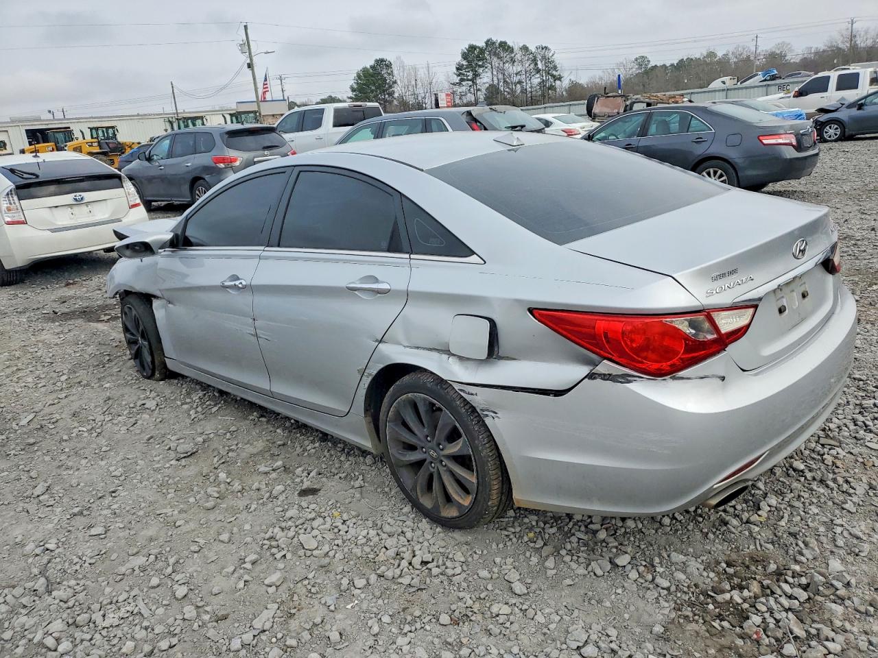 2011 HYUNDAI SONATA SE photo 2
