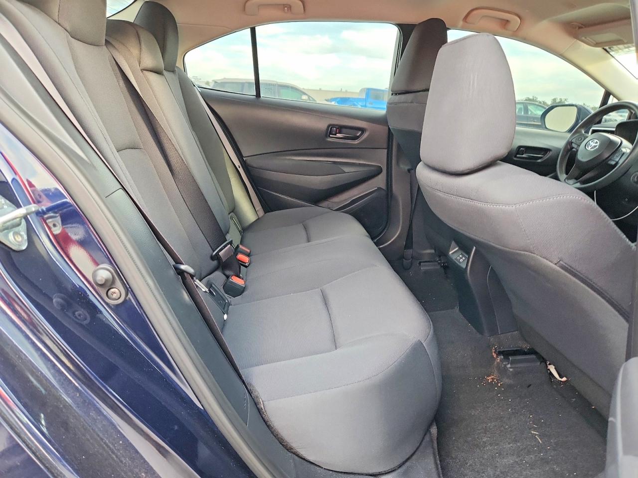 2024 TOYOTA COROLLA LE photo 28