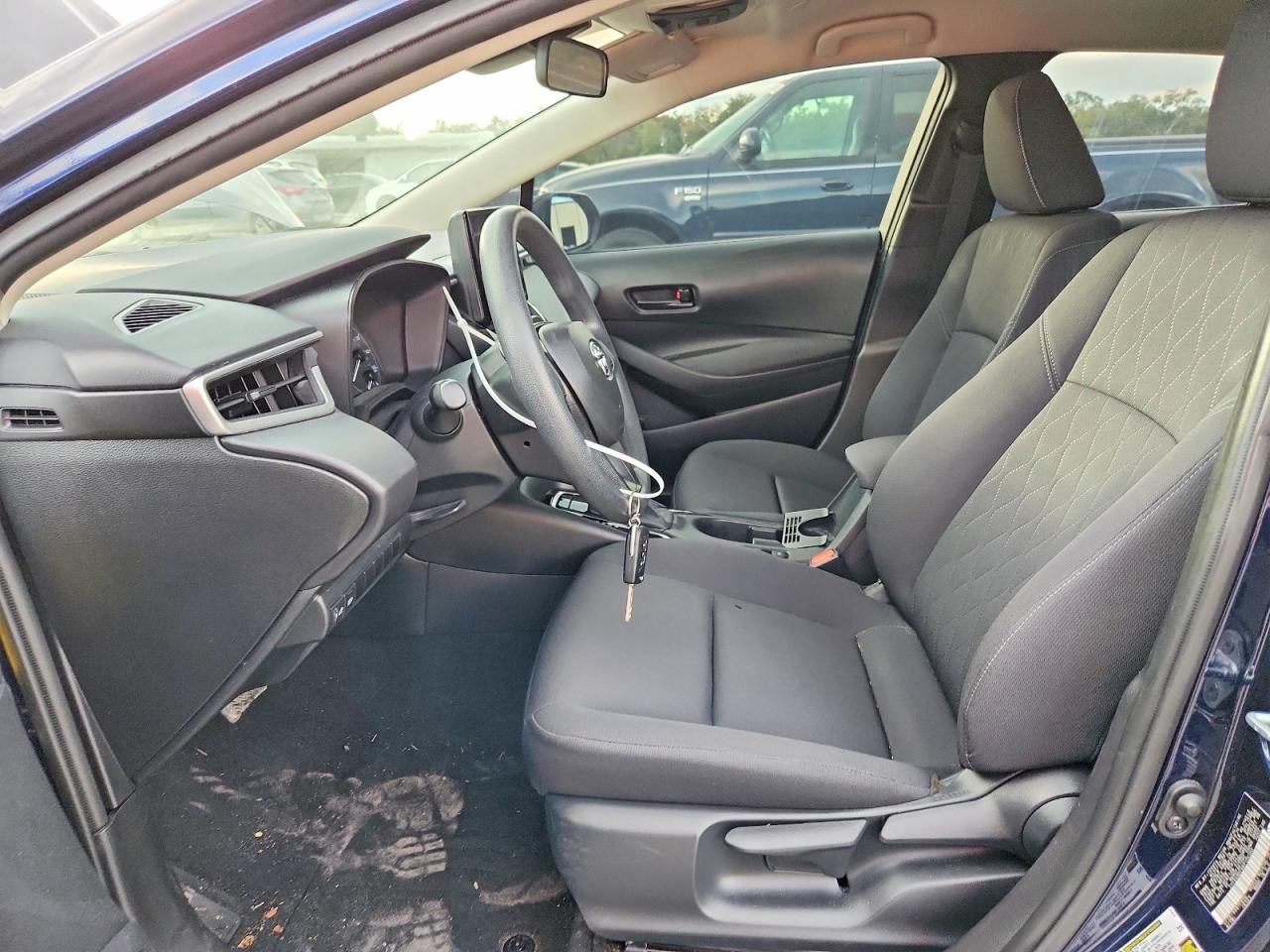 2024 TOYOTA COROLLA LE photo 19