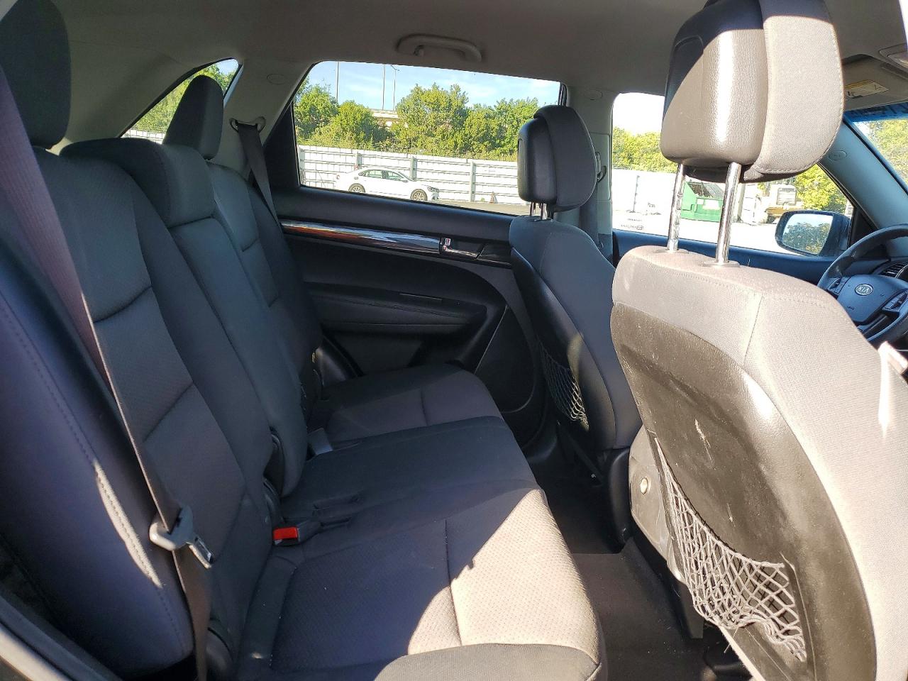 2012 KIA SORENTO BASE photo 11