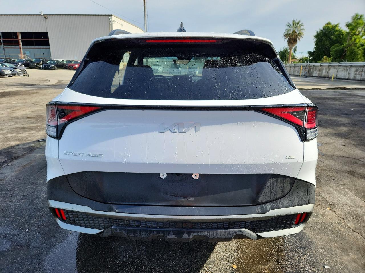 2023 KIA SPORTAGE X LINE photo 6