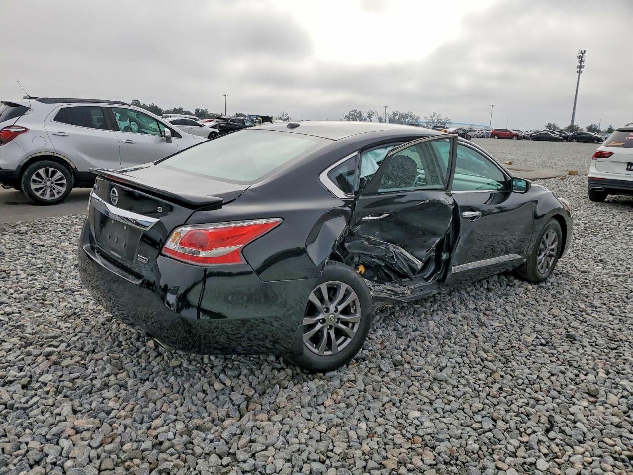 2015 NISSAN ALTIMA 2.5 S photo 3