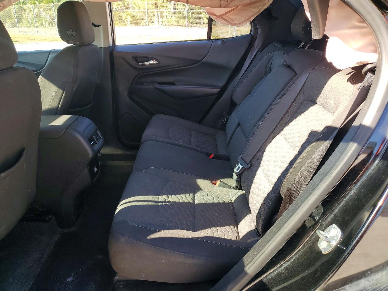 2018 CHEVROLET EQUINOX LT photo 11