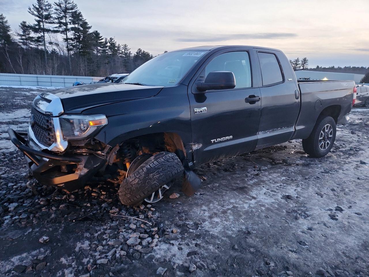 2018 TOYOTA TUNDRA