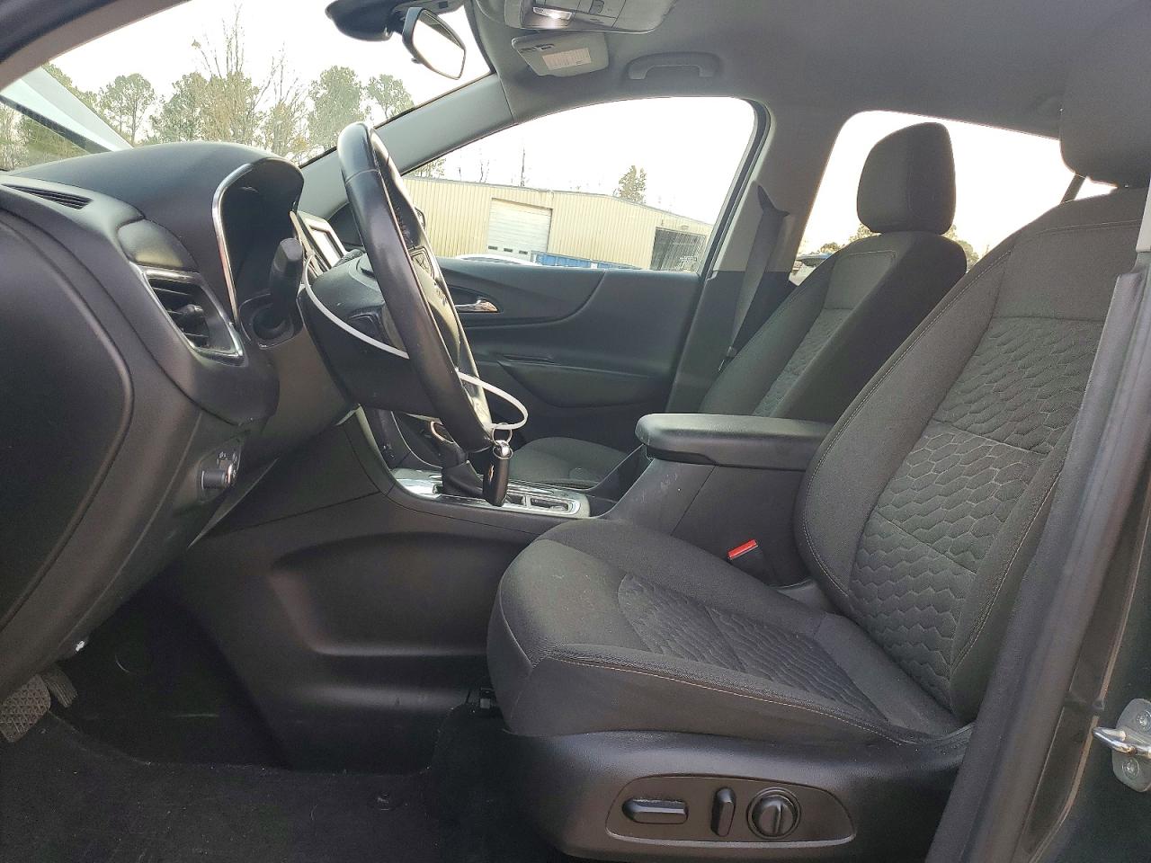 2020 CHEVROLET EQUINOX LT photo 7