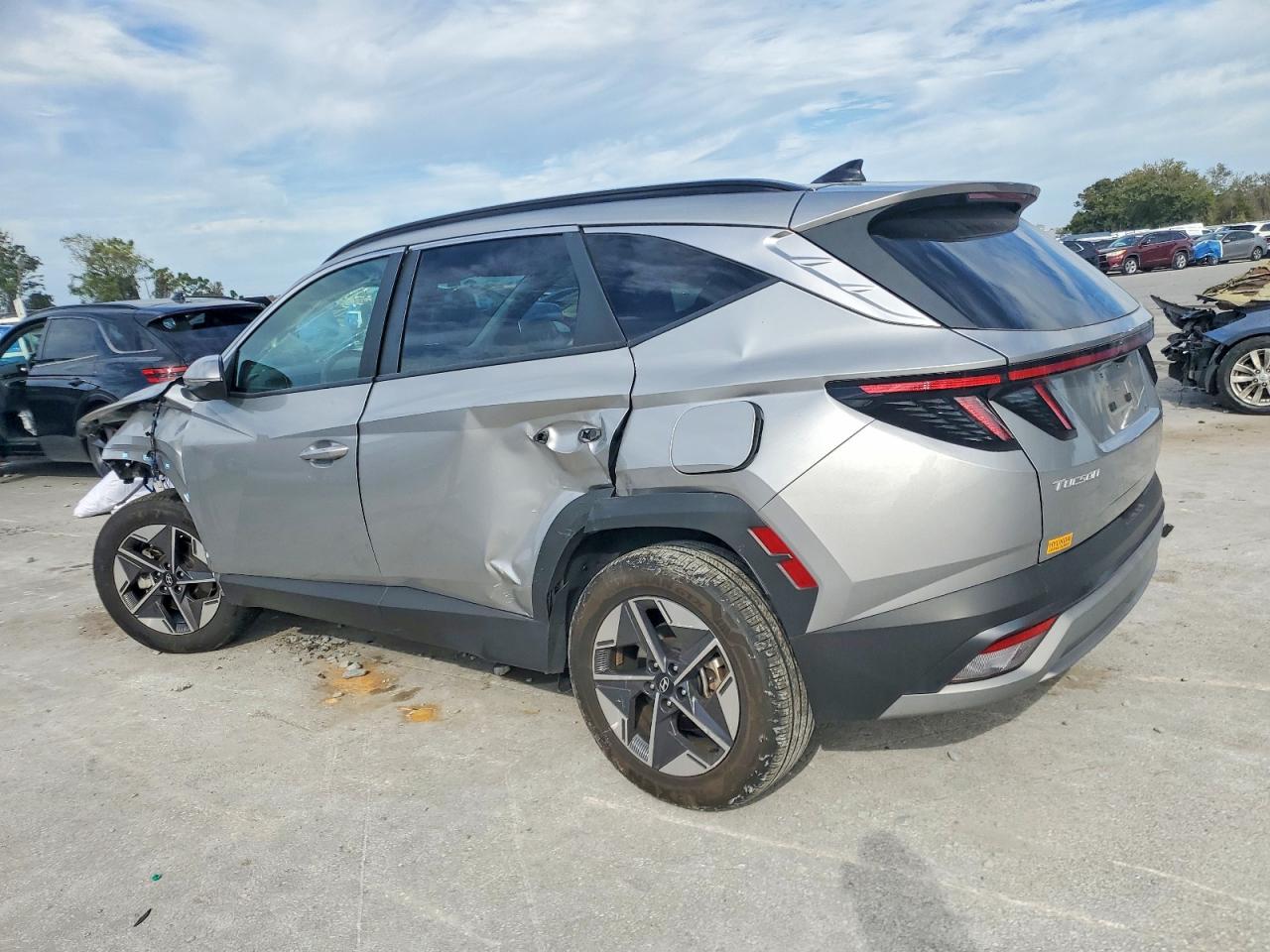 2025 HYUNDAI TUCSON SEL CONVENIENCE photo 3