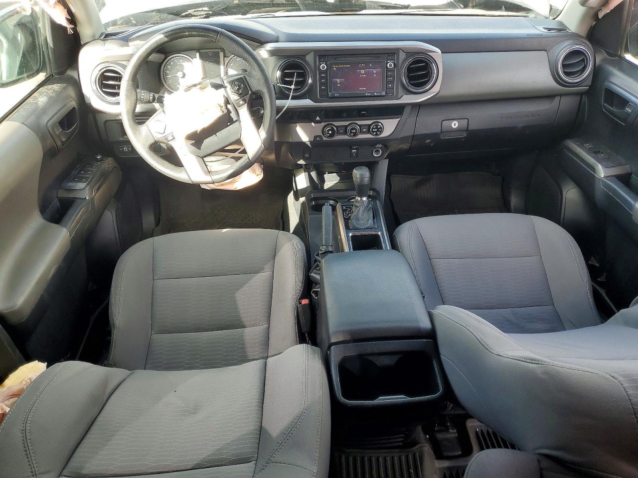 2017 TOYOTA TACOMA DOUBLE CAB photo 8