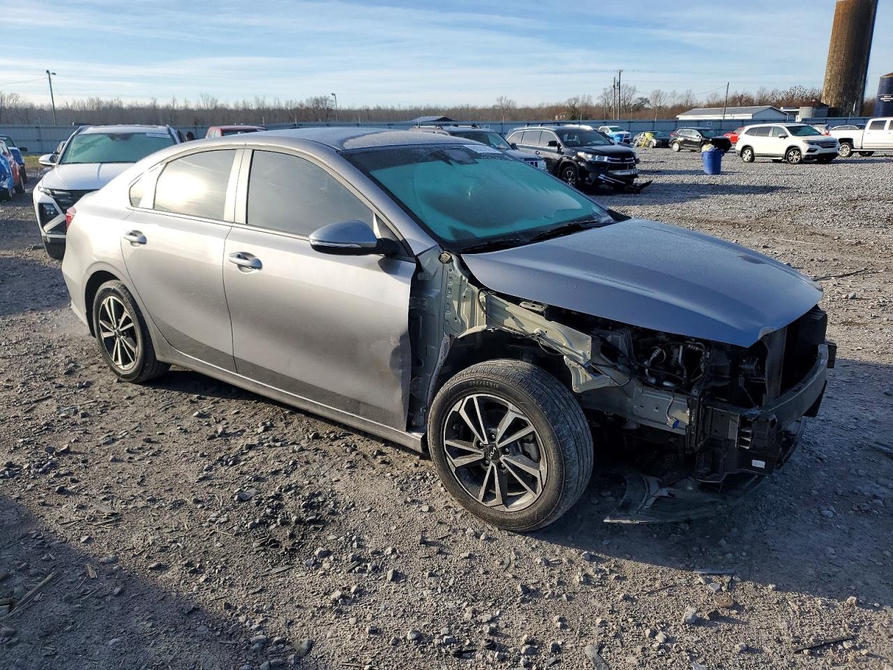 2024 KIA FORTE LXS photo 4