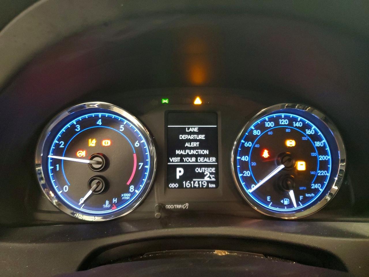 2018 TOYOTA COROLLA L photo 9