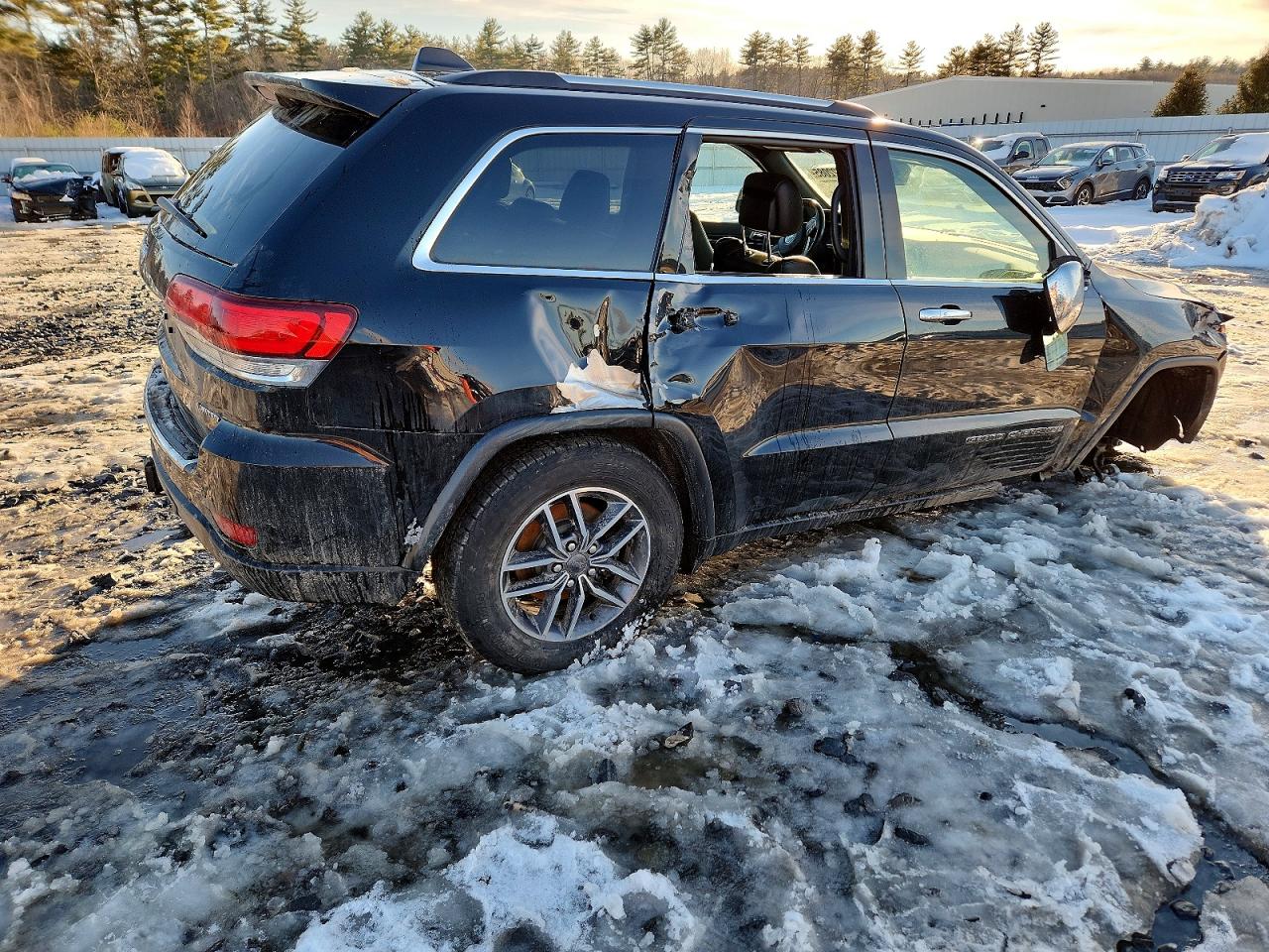2020 JEEP GRAND CHEROKEE LIMITED photo 3