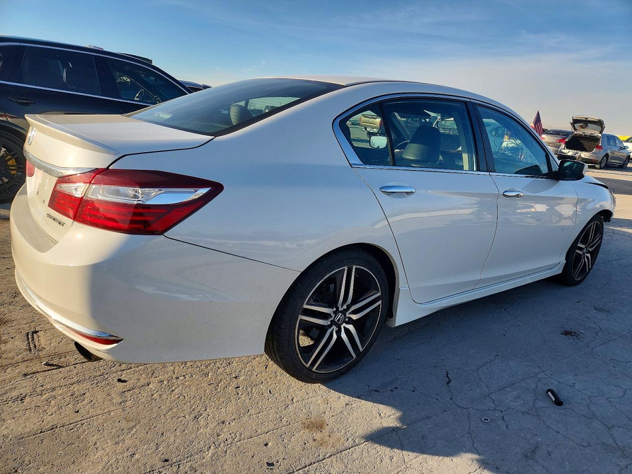 2017 HONDA ACCORD SPORT photo 7