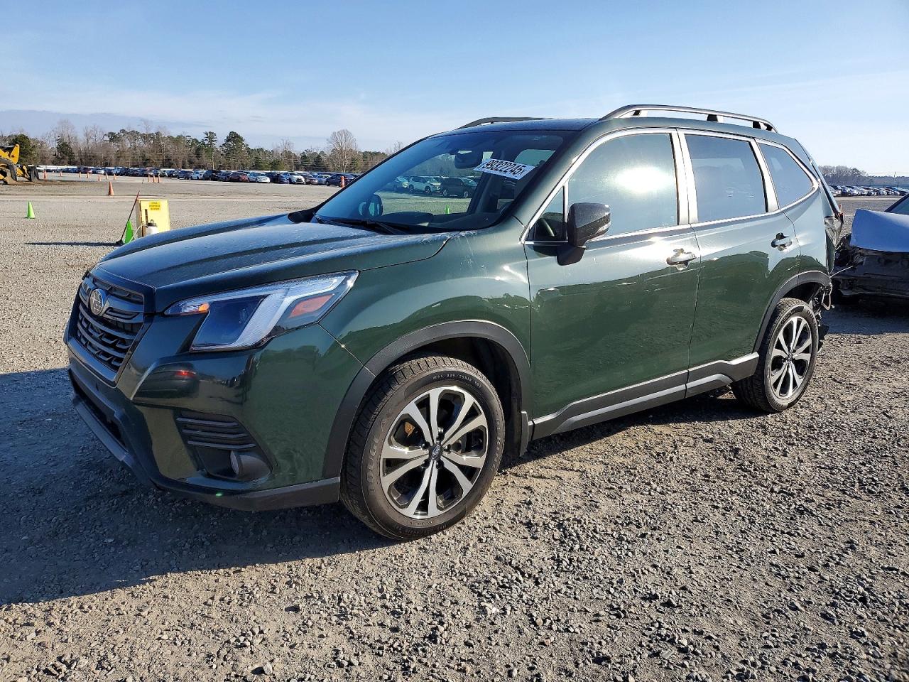2022 SUBARU FORESTER